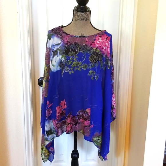 Kimono Sleeve Sheer Top Flowers - Picture 4 of 7